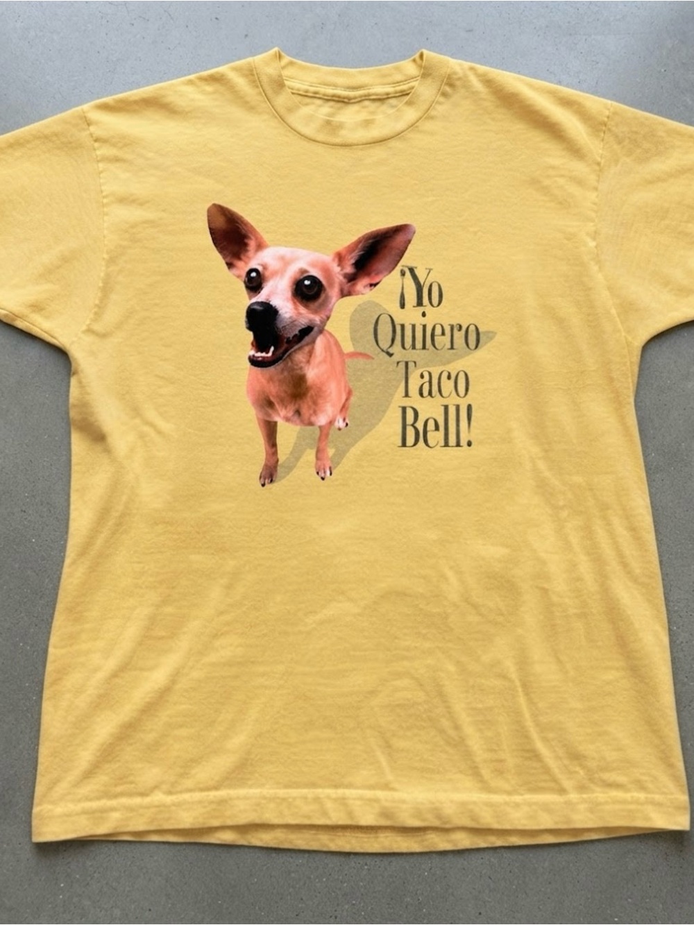 Yo Quiero Taco Bell! Chihuahua Dog Graphic Gildan T-Shirt Yellow Cotton